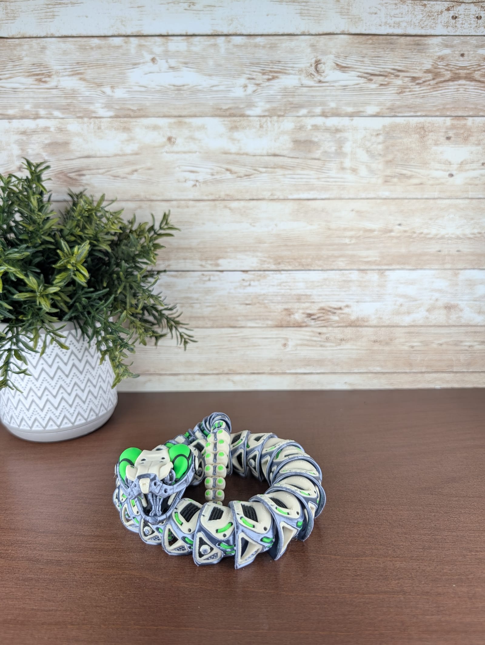 Cybernetic Snake thumbnail 2