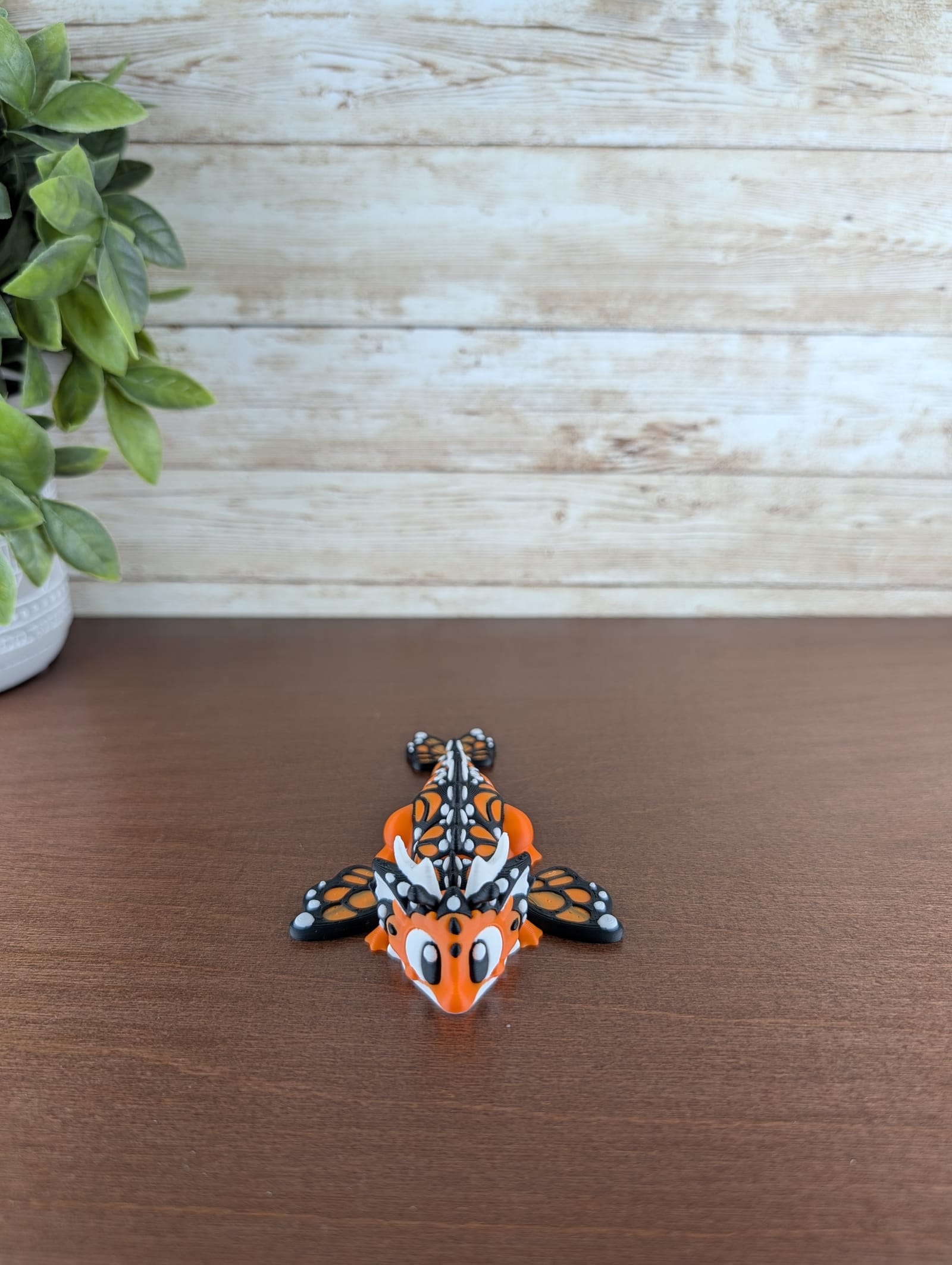 Monarch Butterfly Dragon Hatchling thumbnail 3