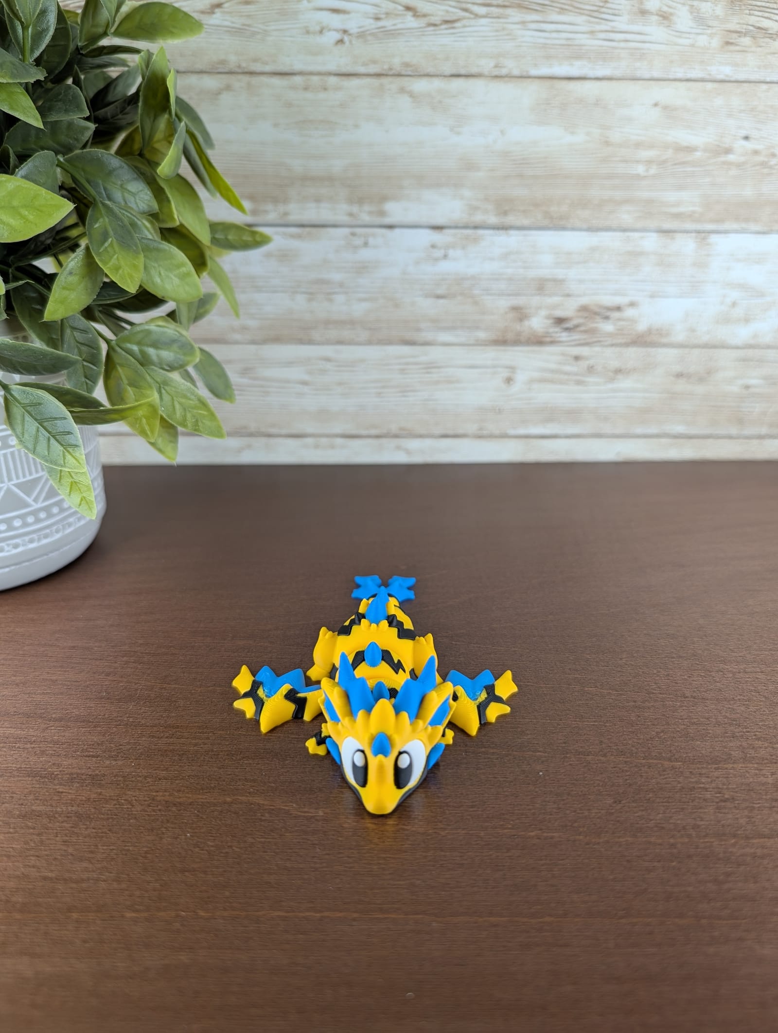 Voltage Dragon Hatchling thumbnail 3